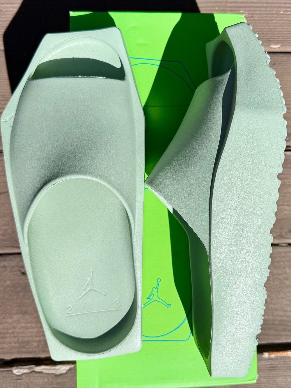 Jordan Hex Slide WMNS 11 Men’s 9.5 Pistachio Frost DQ8992-300 NEW in Box - Picture 2 of 6
